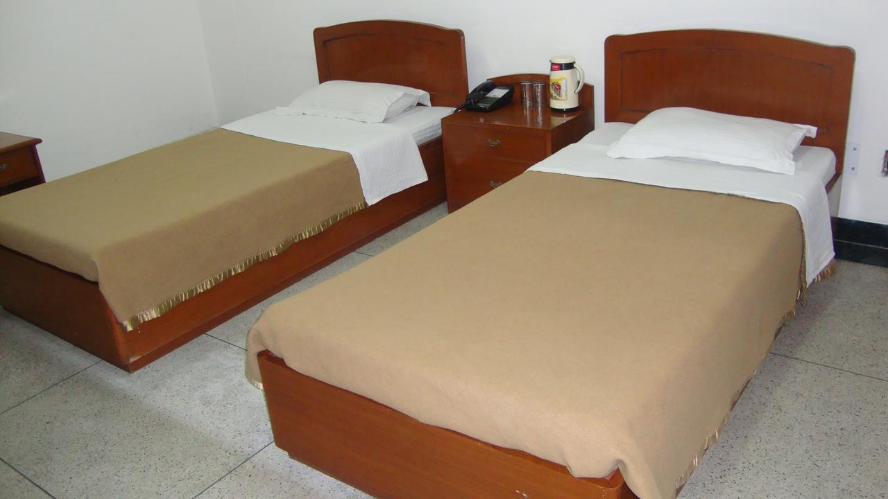Ymca Greater Noida Programme Centre Hostel Делхи Екстериор снимка